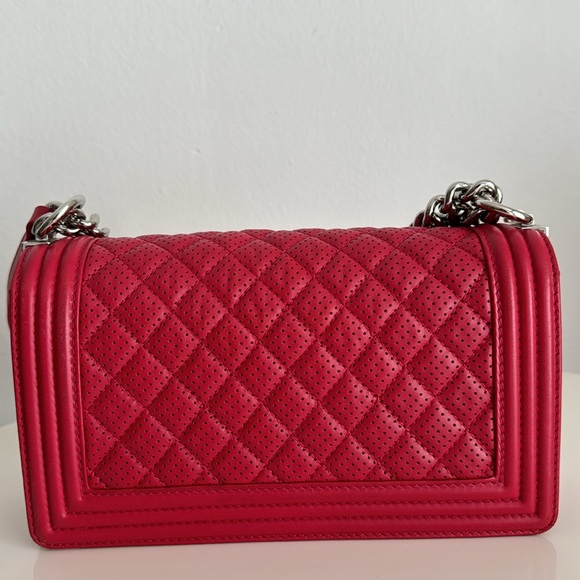 ❌SOLD❌ CHANEL *Limited Edition* Perforated Medium Boy Bag with Silver Hardware - Picture 8 of 17